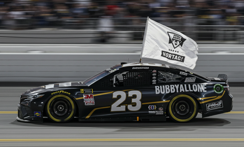 bubba wallace white flag